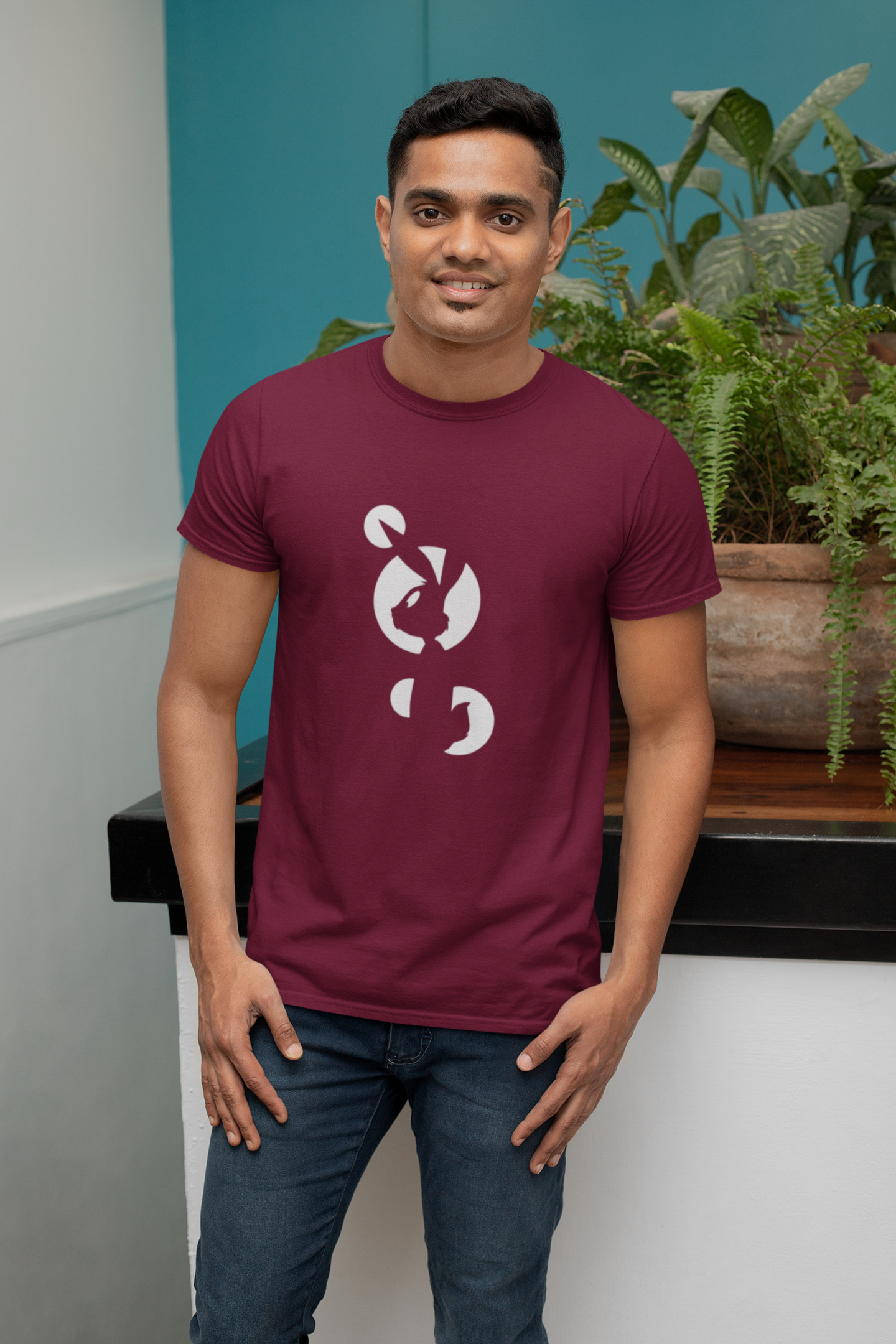 Men's Tee: The Bugs Bunny Banter – Maroon